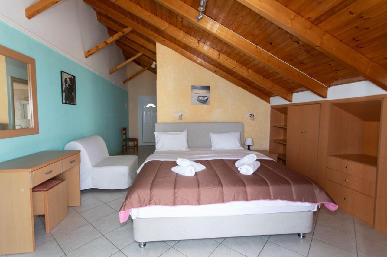 Villa Rozou Paralia Vrachou Luaran gambar