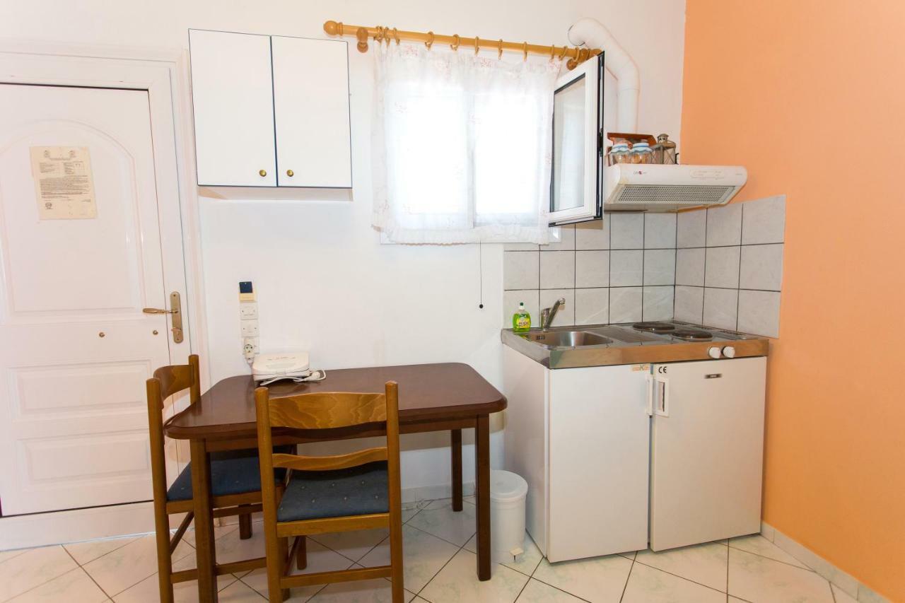 Villa Rozou Paralia Vrachou Luaran gambar